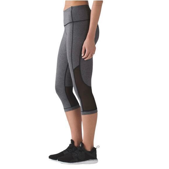 Lululemon Gear Up Crop (17") Heathered Black + Solid Black Leggings - Picture 12 of 13